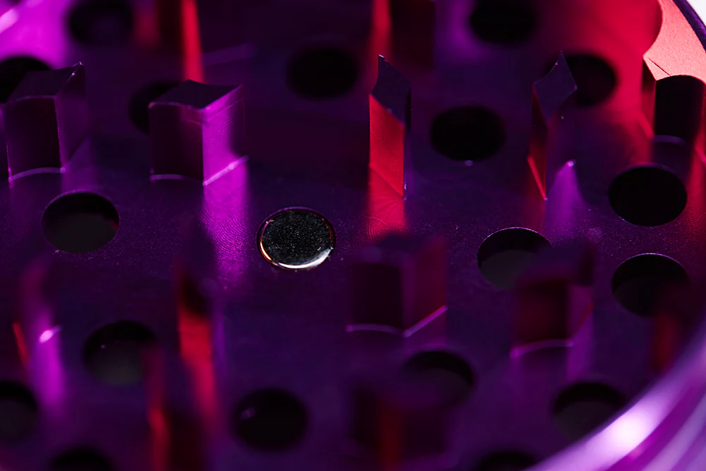 Rolling Loud 3 Chamber Metal Grinder - Image 4
